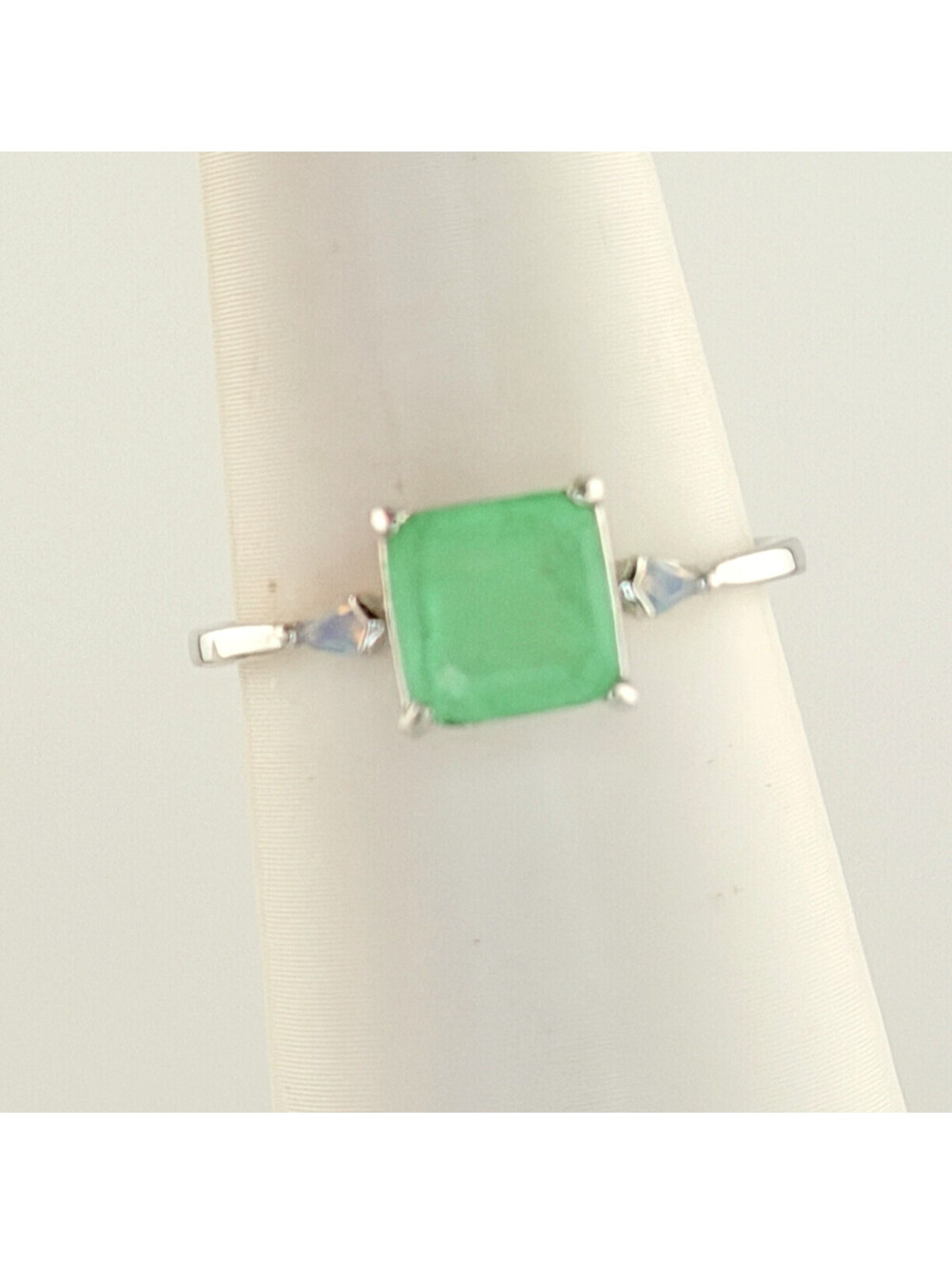 Bomb Party Sz 10 from "Joanna Lily" Mint Green Tourmaline +Quartz & Moonstone